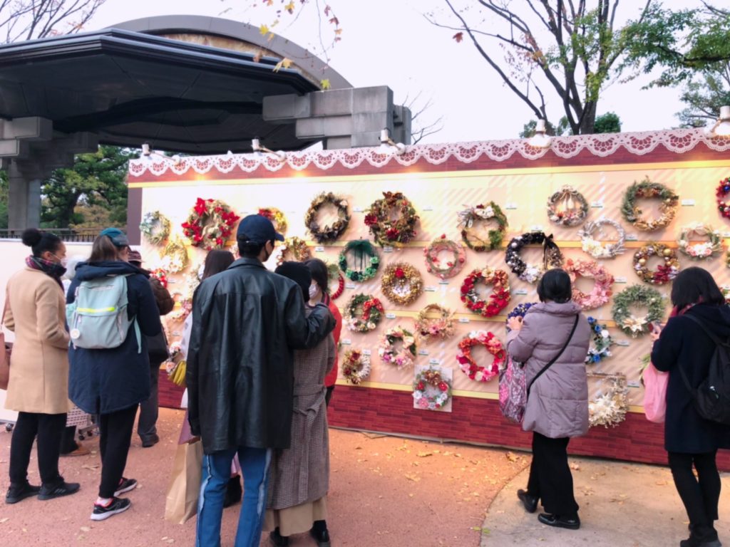 東京クリスマスマーケットリース展示