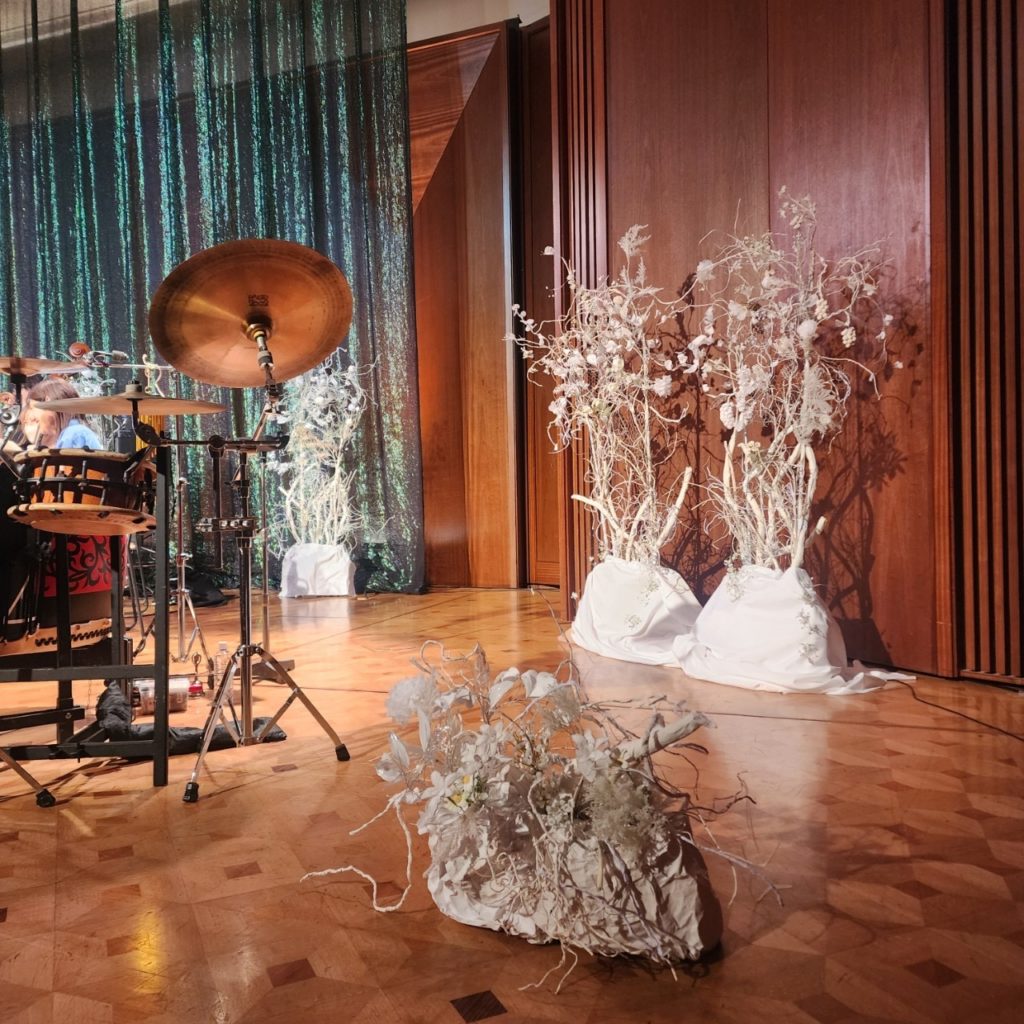 サントリーホールステージ装飾